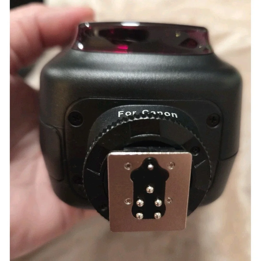 Genesis SP692C Wireless TTL Flash for Canon w/ Carry Bag & Mini Stand Great Cond